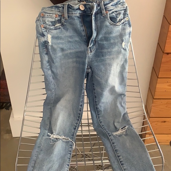 American eagle distressed jeans - Picture 2 of 3